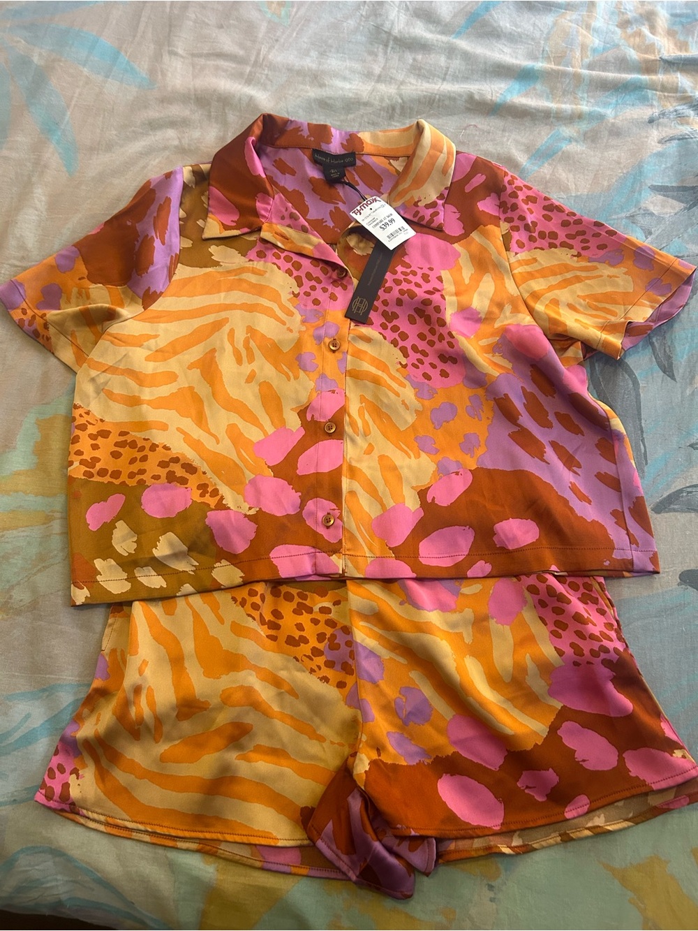 House of Harlow • Animal Print Pajama Shorts Set